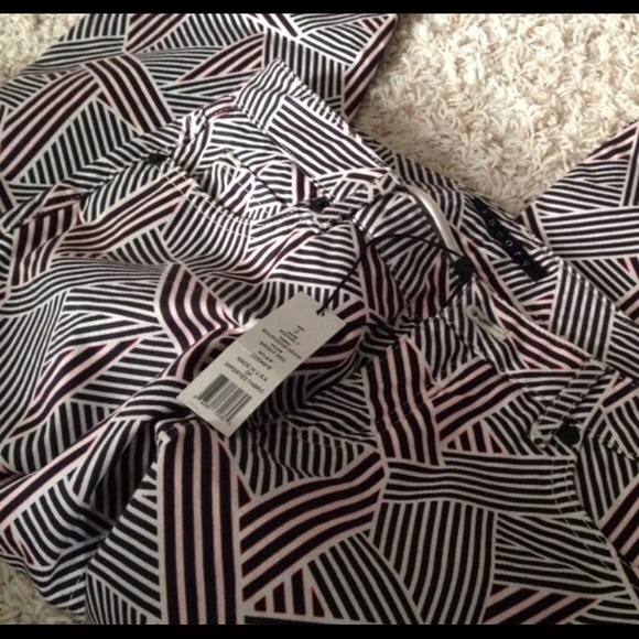 NWT Theory Printed Denim Sz 2 - Picture 3 of 3