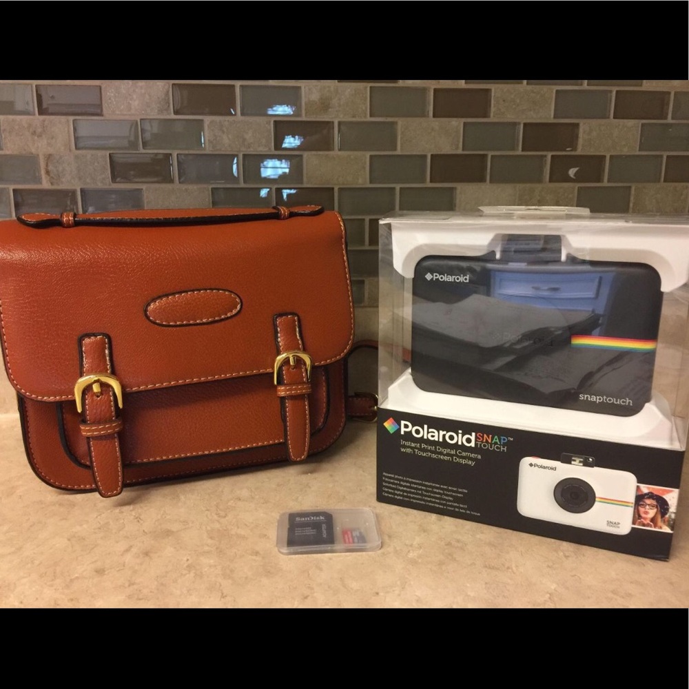 Polaroid snap touch