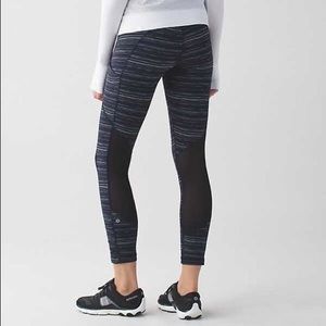 Lululemon Pace Rival Crop Cyber Stripe Size 6