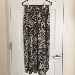 Gap Leaf Print Maxi Skirt