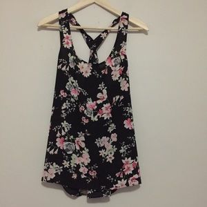 🌸Floral Print Tank🌸