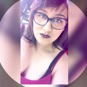 Meet your Posher, Carmen