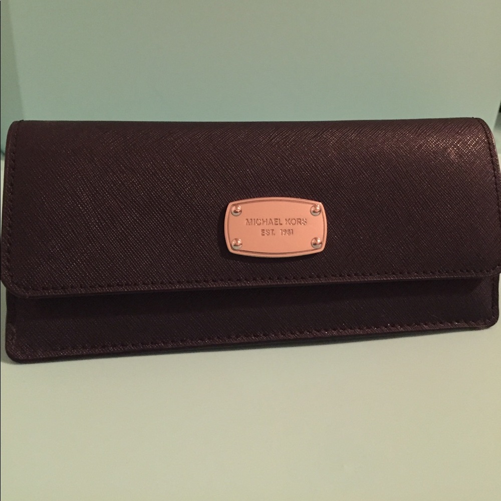 Michael Kors Jet Set Travel Slim Saffiano Wallet