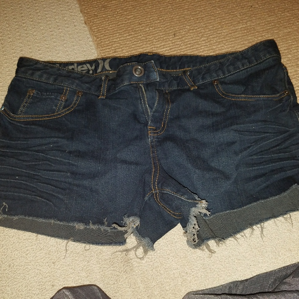 Women's Hurley Jean shorts size 32