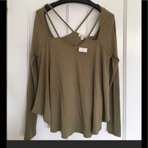 Silence + Noise NWT top