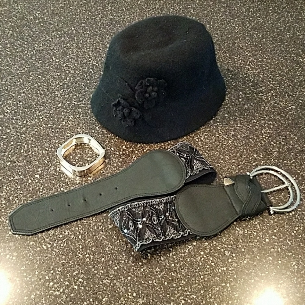 Black Accessories Lot - Picture 1 of 4