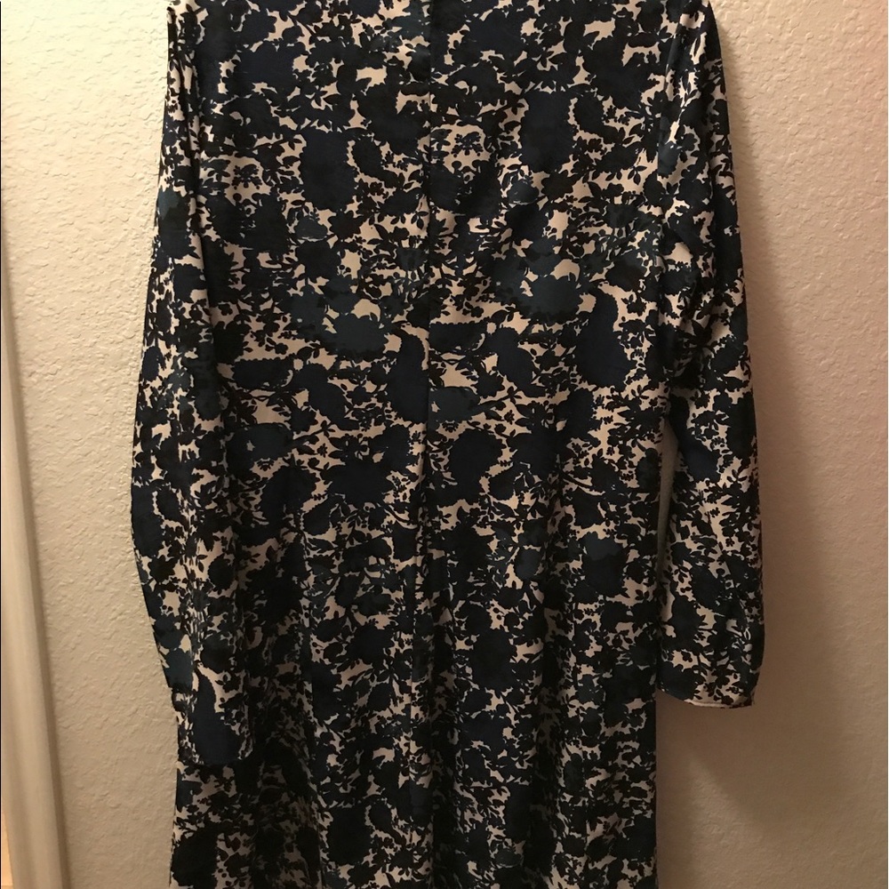 Simply Vera Floral Dress - Picture 3 of 3