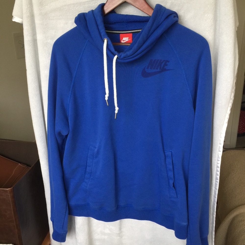 Nike cowel neck sweatshirt - Super soft!