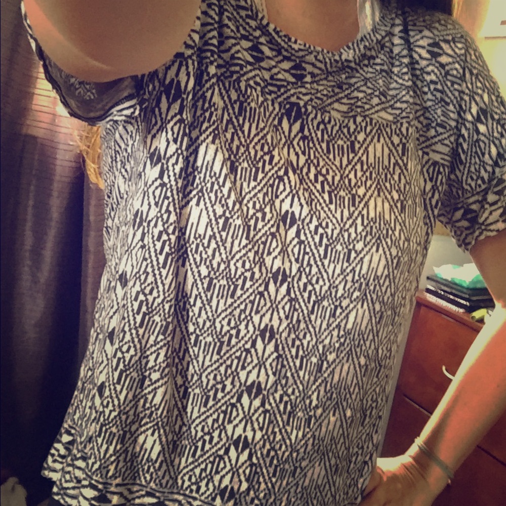 Tribal print tee