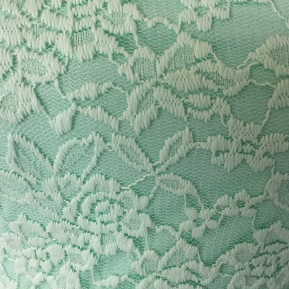 NWT. Lace Mint Color, Rue 21 Crop Top - Picture 5 of 5