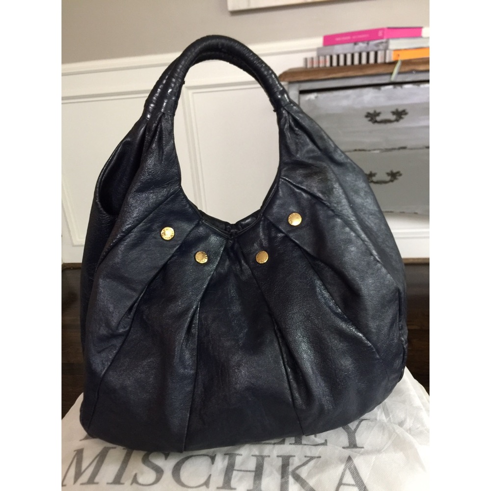 🎉MUST GO!!🎉Badgley Mischka Leather Hobo