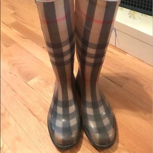 Genuine Burberry Rainboots
