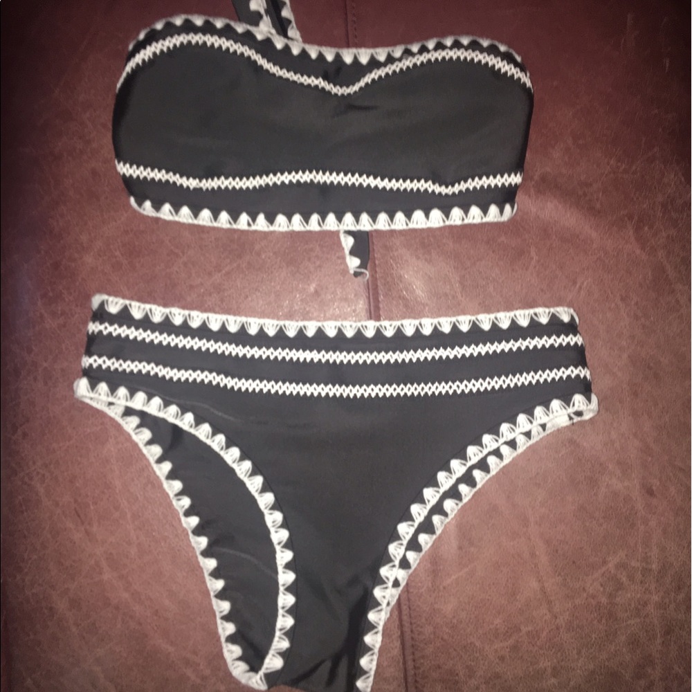 Black Crochet Strapless Bikini
