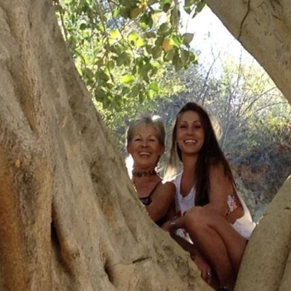 Meet your Posher, Jeannie