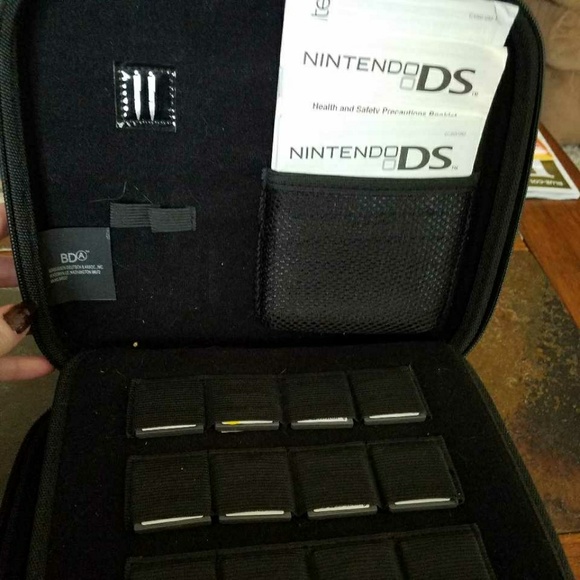 Nintendo DS - Picture 4 of 4