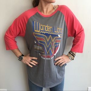 Wonder Woman Raglan
