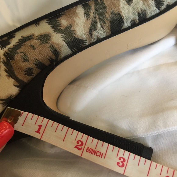 CAPARROS HEEL LEOPARD PRINT - Picture 6 of 10