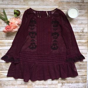 *freebie included* •Free People long sleeve•