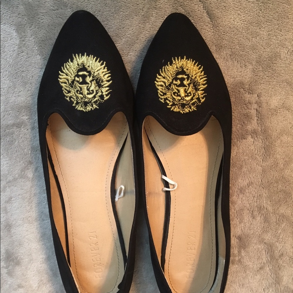 Black flats