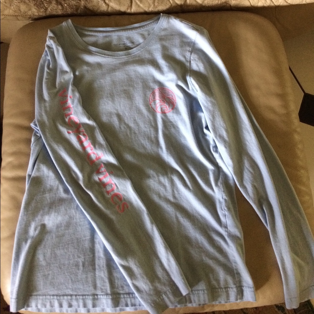 Vineyard vines tshirt