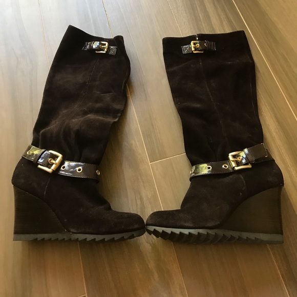 Michael Kors "Norma" suede boot - Picture 2 of 3
