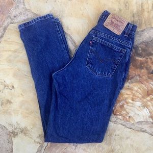 Vintage high waisted Levi 550 jeans