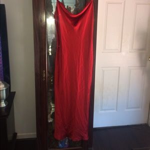 VICTORIA SECRET LONG SILKY CRIMSON SEXY GOWN