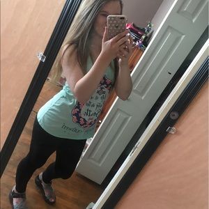 Meet your Posher, Alyssa