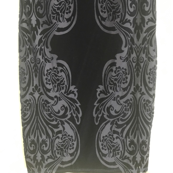 Dress - Picture 4 of 7