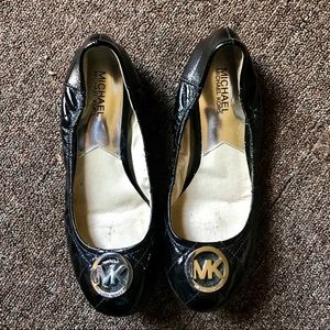 Michael Kors black flats