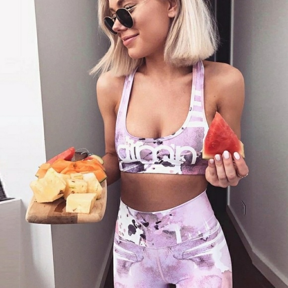 Last Large🔥ROSÉ Fitness Lover Work Out Set - Picture 2 of 4