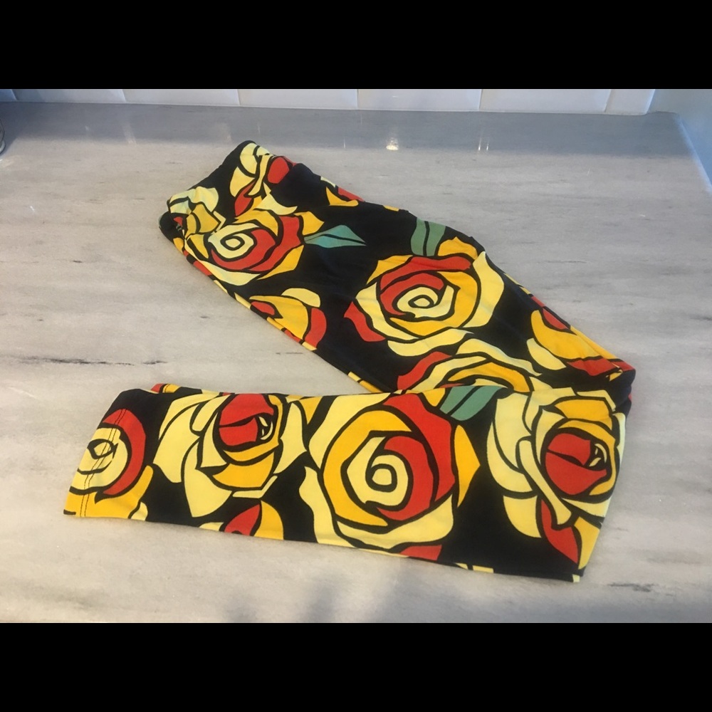 NEW Lularoe Beauty Beast Leggings OS UNICORN! Rose