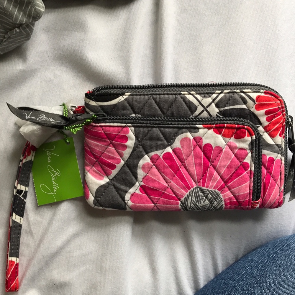 Vera Bradley Zip Zip Wristlet