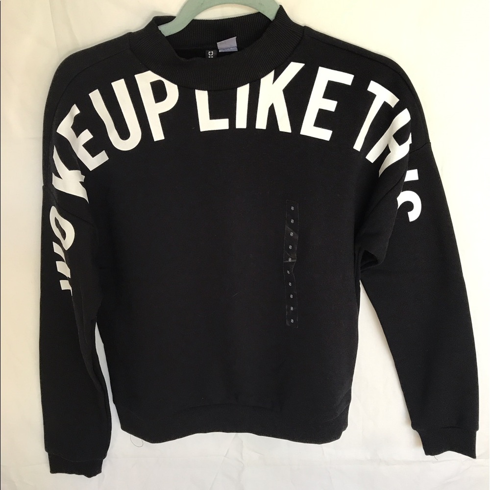 H&M Crewneck - Picture 1 of 4