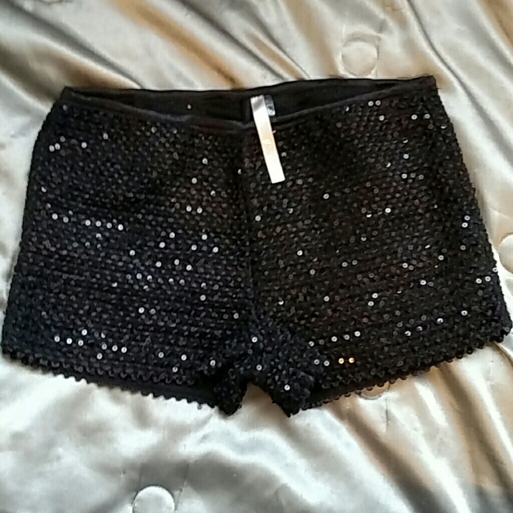 Sparkly Elastic Shorts!