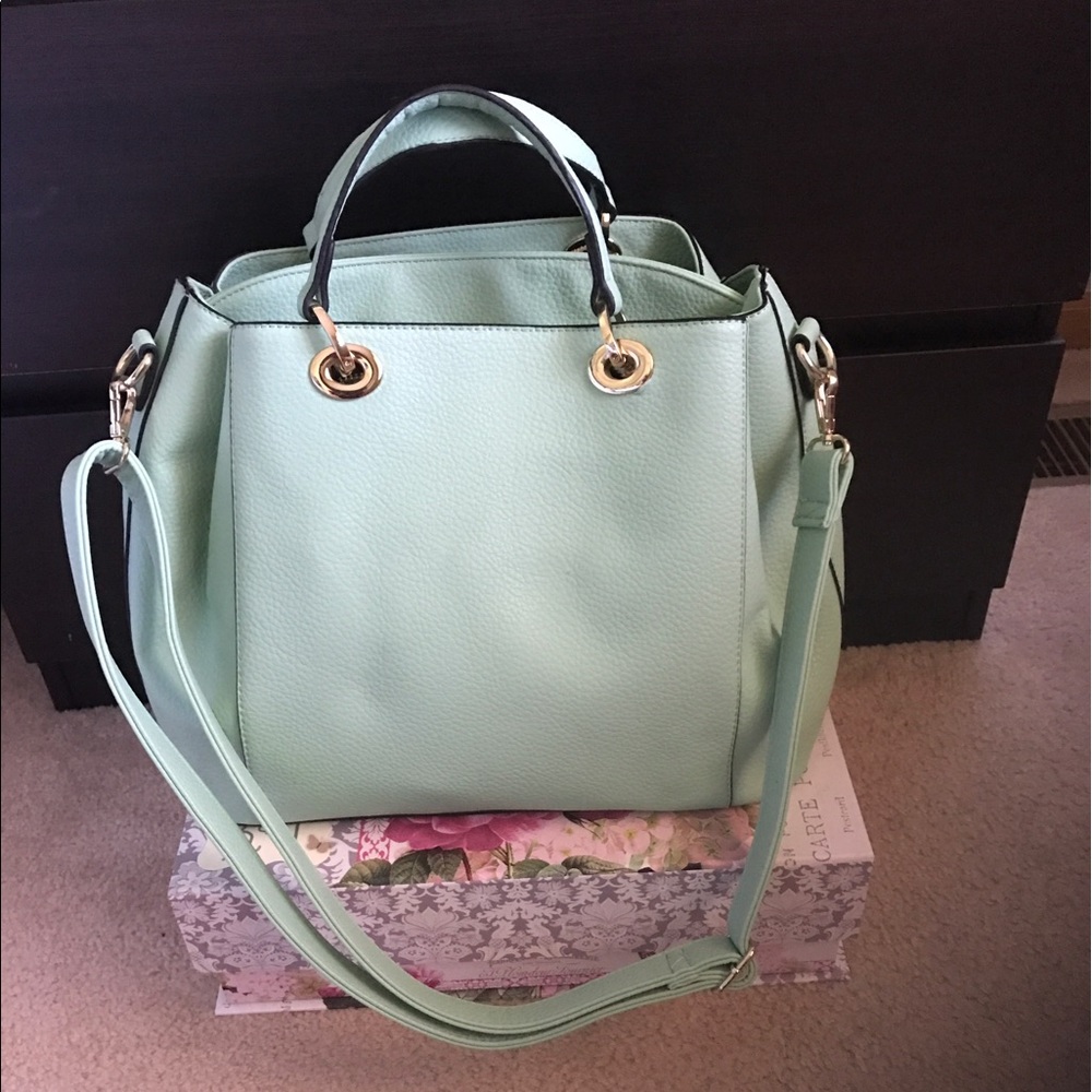 🎒👜Mint green purse