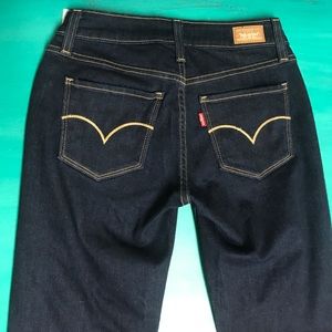 Levi 535 Super Skinny Jeans