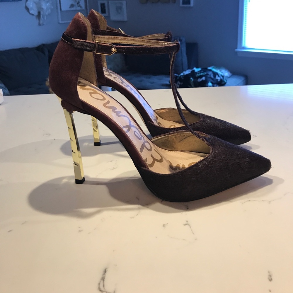 Sam Edelman T strap Pumps