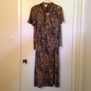 Sleeveless dress with short sleeve jacket