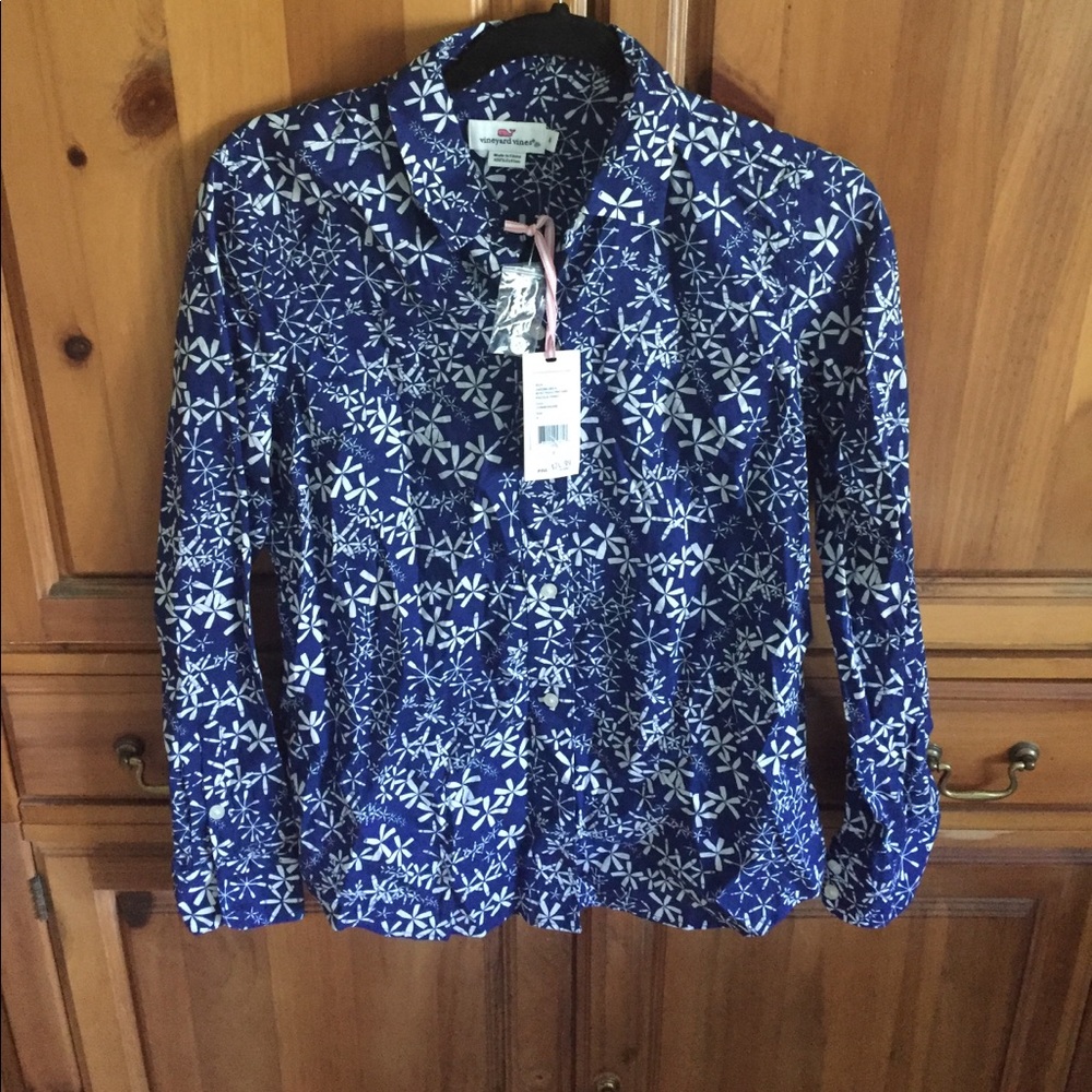 NWT vineyard vines button down