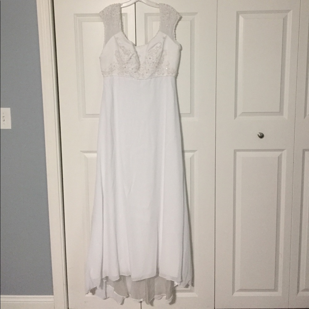 Wedding dress