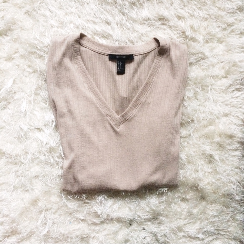 Nwot f21 top