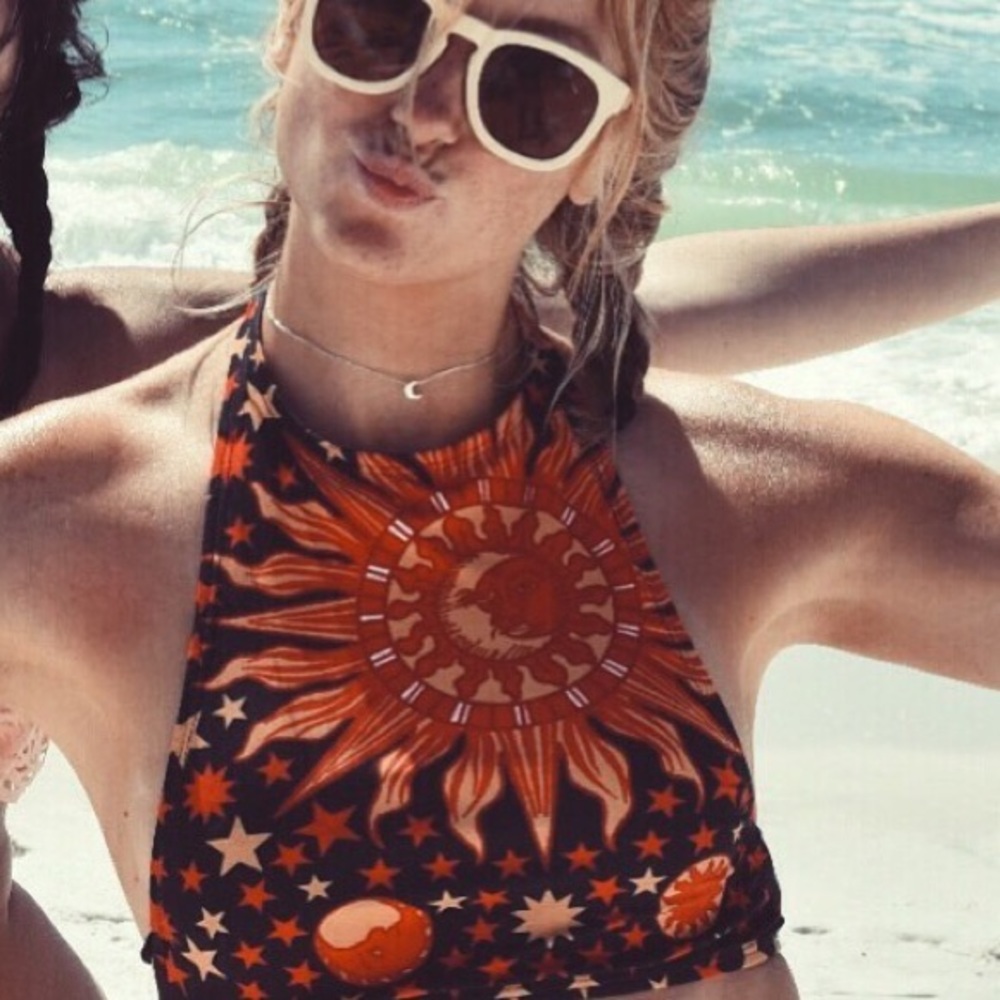 Sun Bathing Suit Top