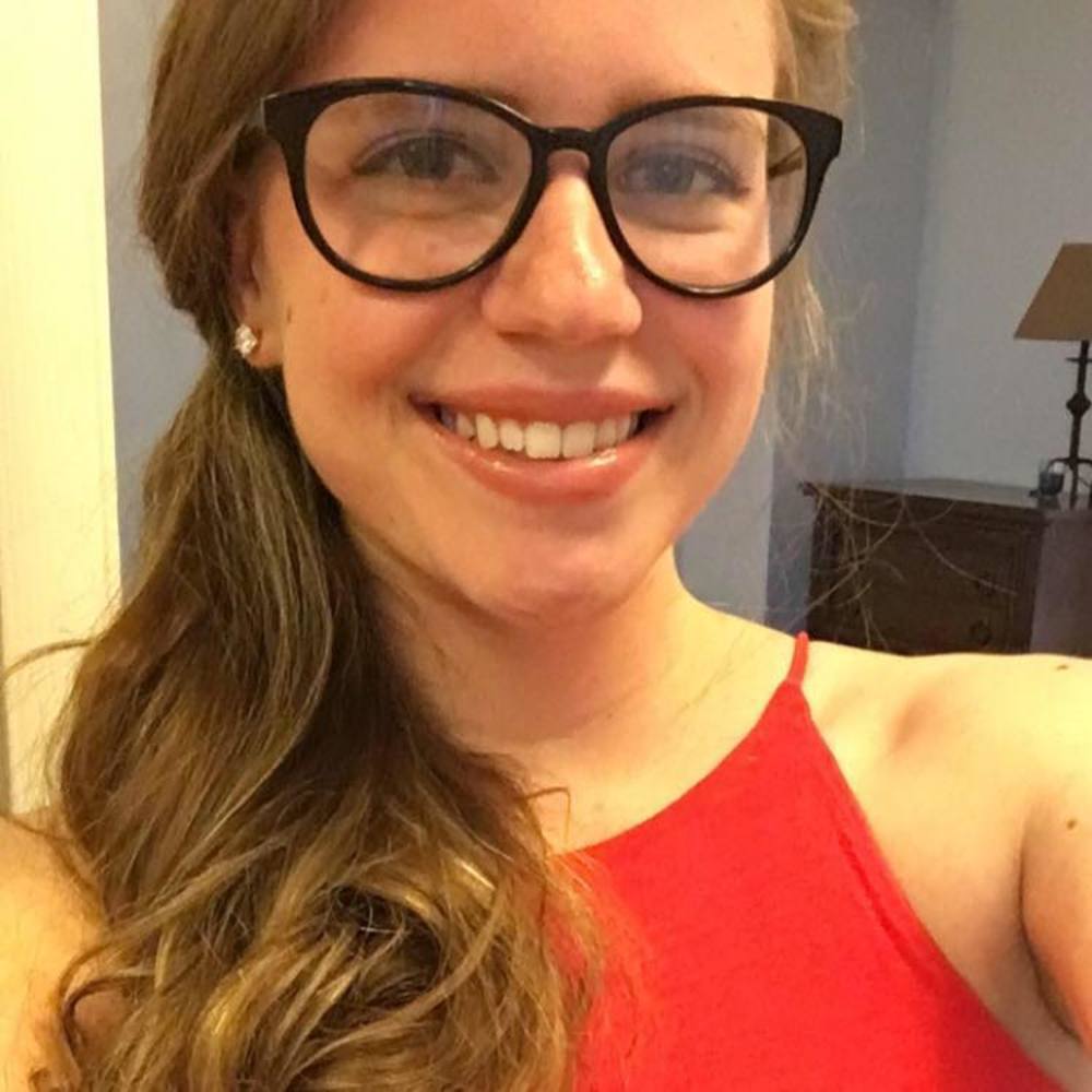 Meet your Posher, Evelyn