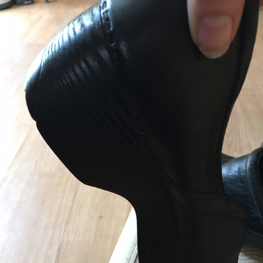 Bass closed toe clogs - Picture 3 of 3