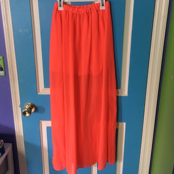 Neon coral skirt with slit down side - Picture 1 of 2