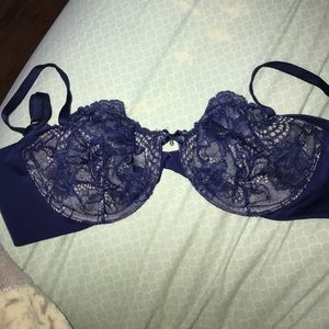 VS Unlined lace Demi