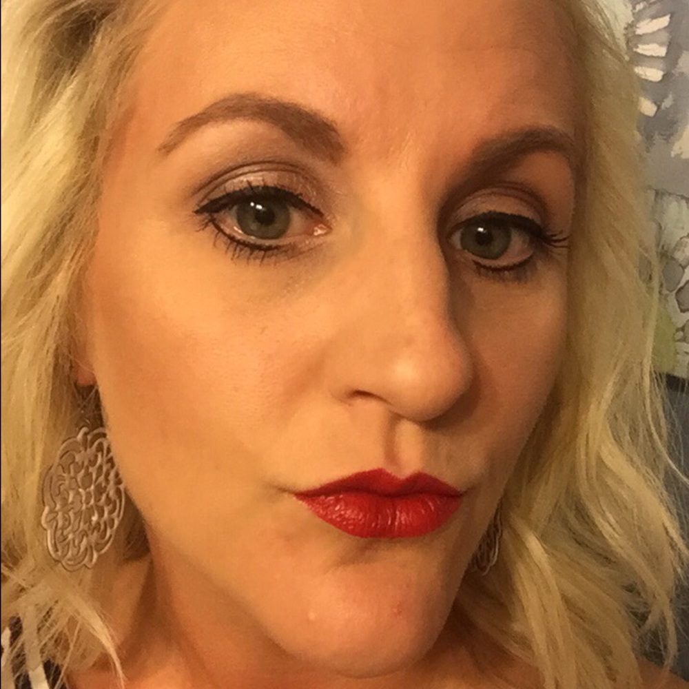 Meet your Posher, Kacy