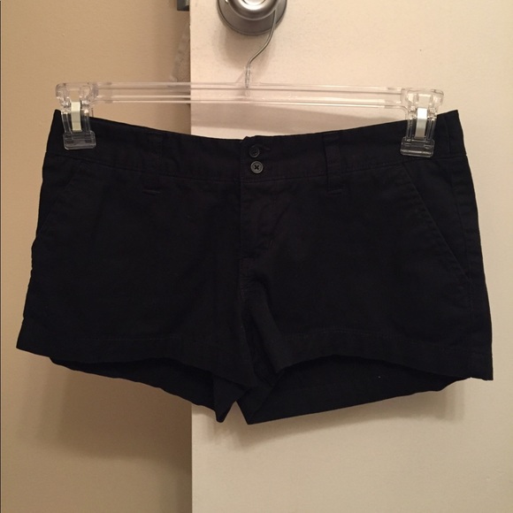 Black Mossimo shorts with pockets - Picture 1 of 5