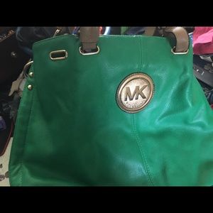 MK PURSE